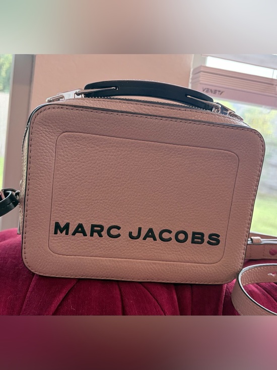 Marc Jacobs Handbags - Marc Jacobs Blush Pink (more natural color)Leather crossbody Bag